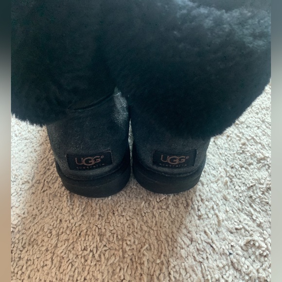 UGG Bailey Button Suede Boots - Picture 9 of 11